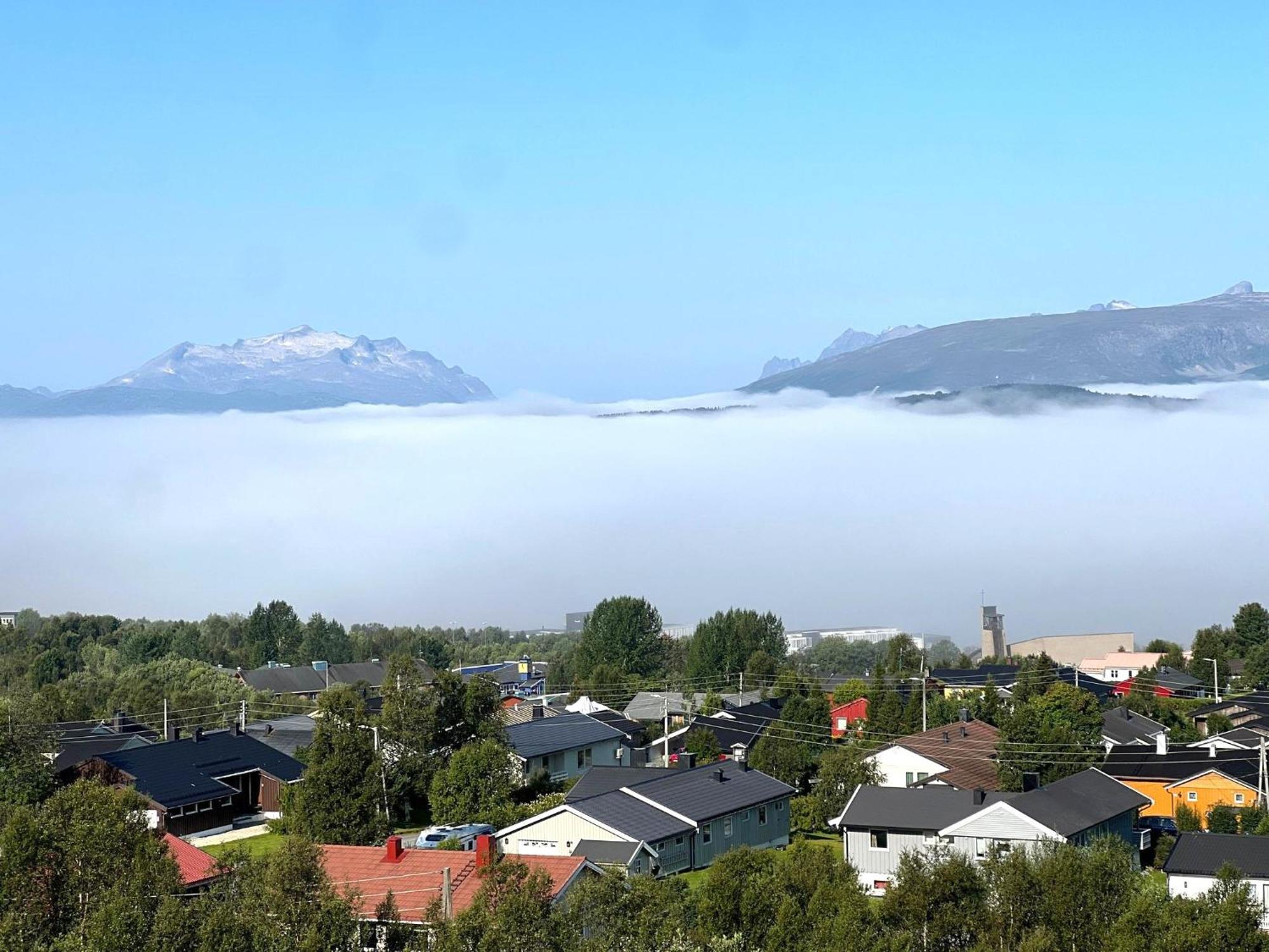 Miracle Tromso, Cozy Double Bed Private Room In A Shared Apartment With Stunning Tromso Views Экстерьер фото